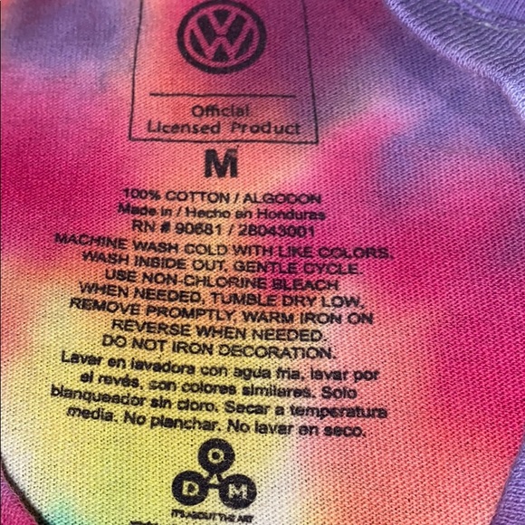 Retro Volkswagen Bus tie dye T-shirt. Size M - Picture 3 of 8